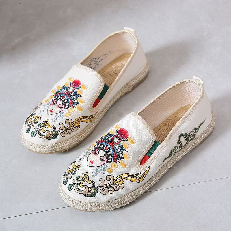 Embroidery Shoes - Women Flat Sole Embroidered Cloth Shoes