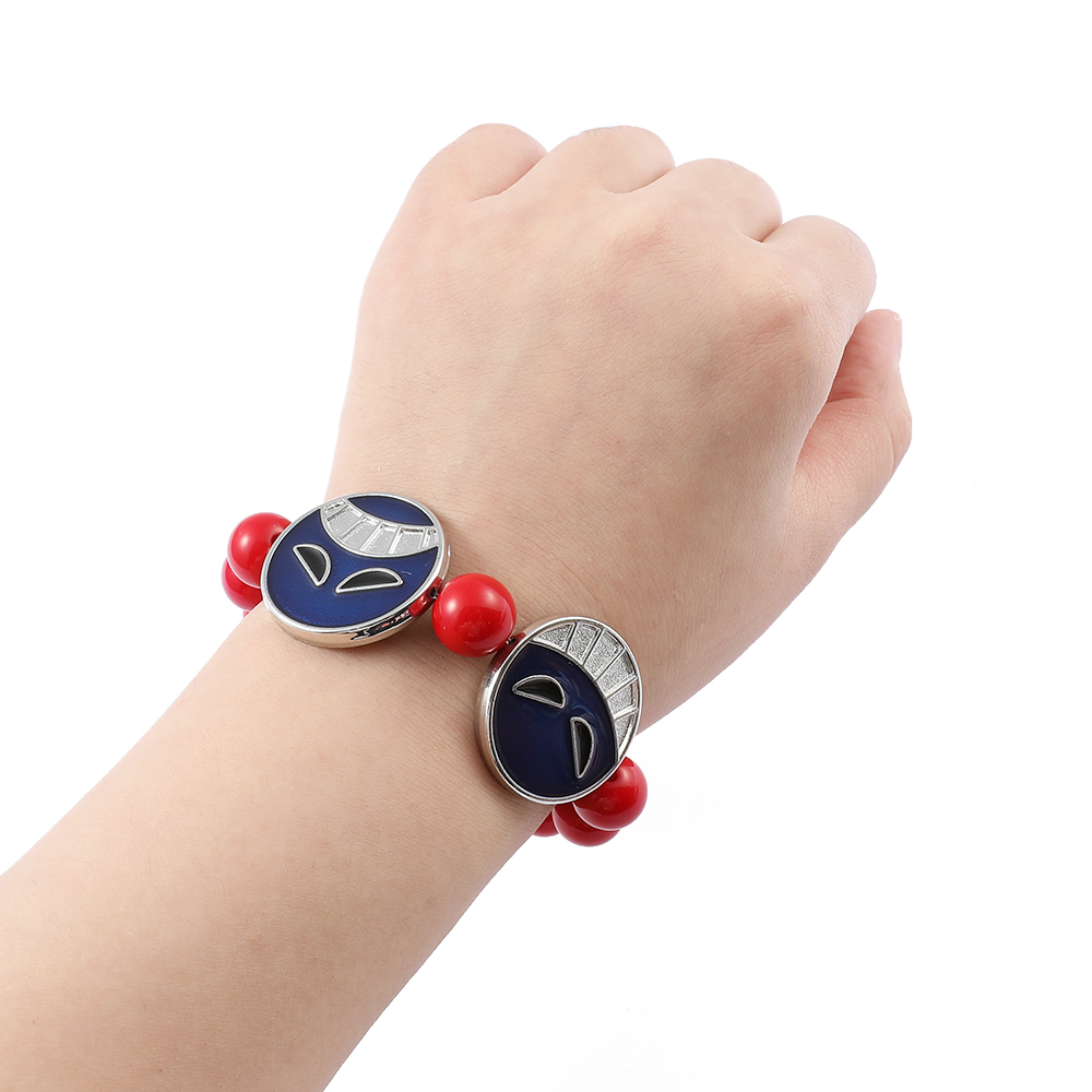 Anime Red Beads Face Bracelet  - Embroidery Illustration 评论和价格