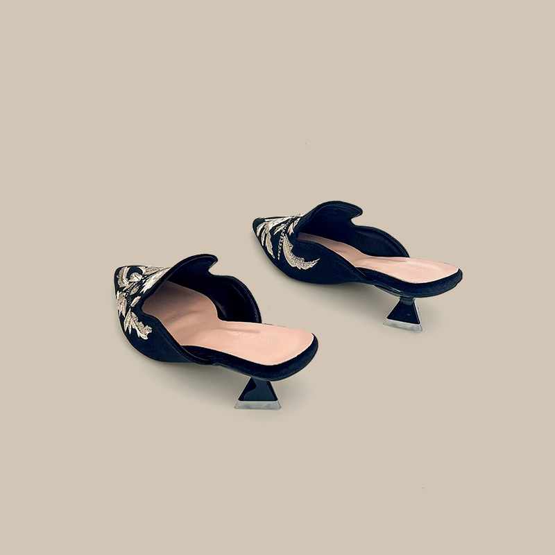 Embroidery Velour Women Shoes  - Embroidery Design Free 评论和价格