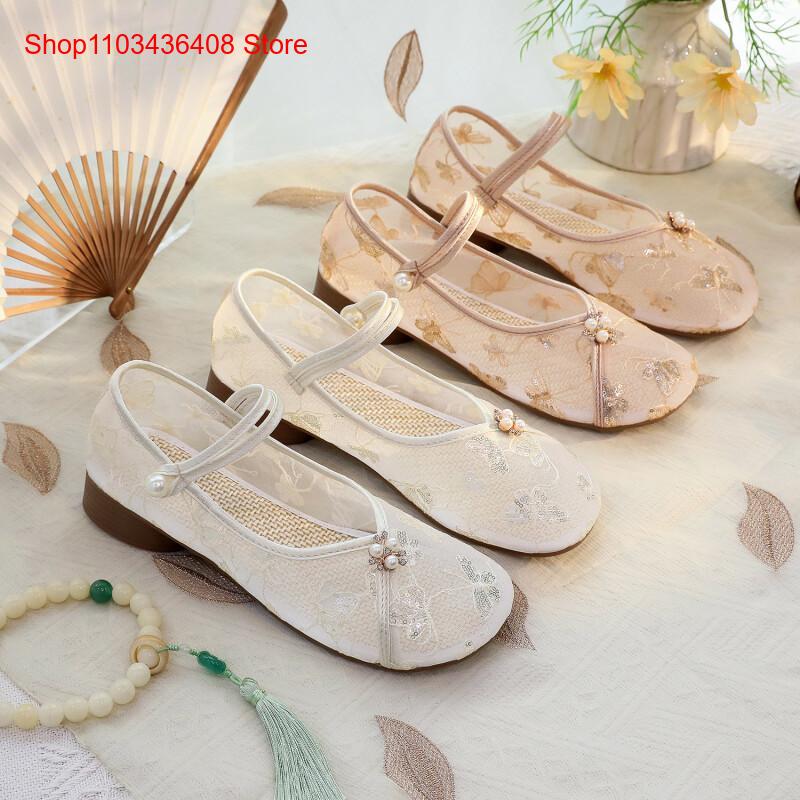 New Mesh Low Heels with Cheong - Embroidery Shoes 评论和价格