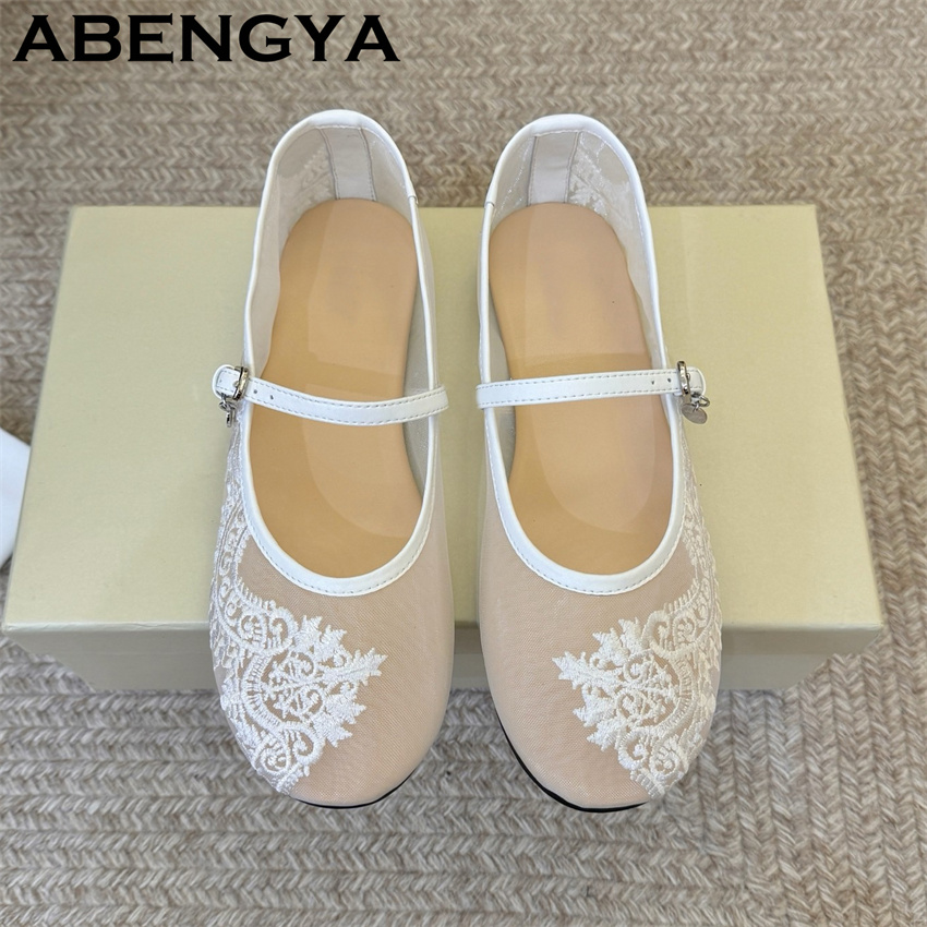 Lace Embroidery Flat Shoes for - Embroidery Design Free 评论和价格