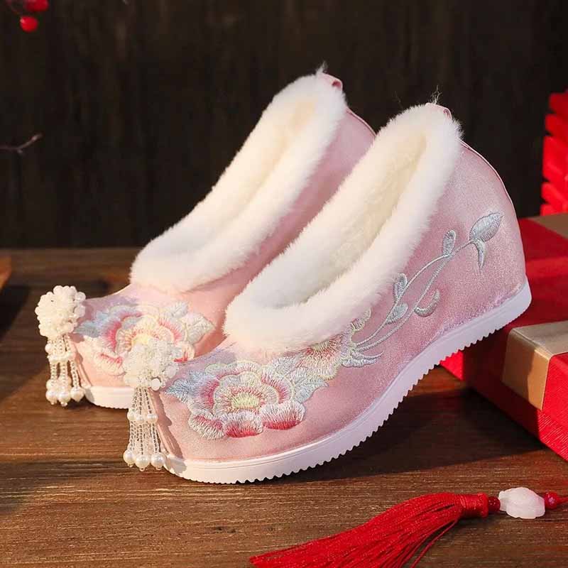 Women`s Plus Size 41# Hanfu Em - Embroidery Shoes 评论和价格