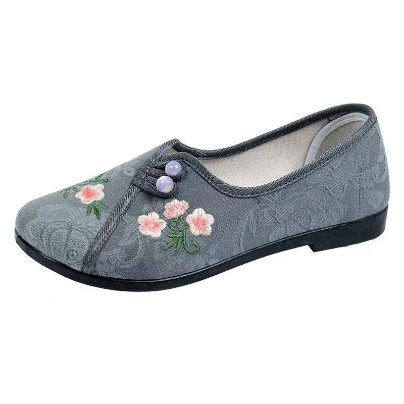 Chinese Style Women Flat sole  - Embroidery Shoes 评论和价格