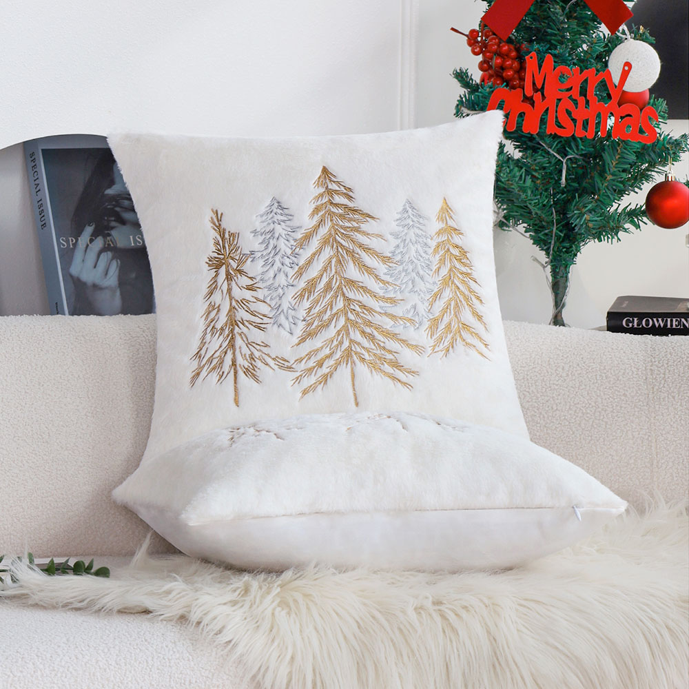Christmas Faux Rabbit Fur Pill - Embroidery Xmas Decorations 评论和价格